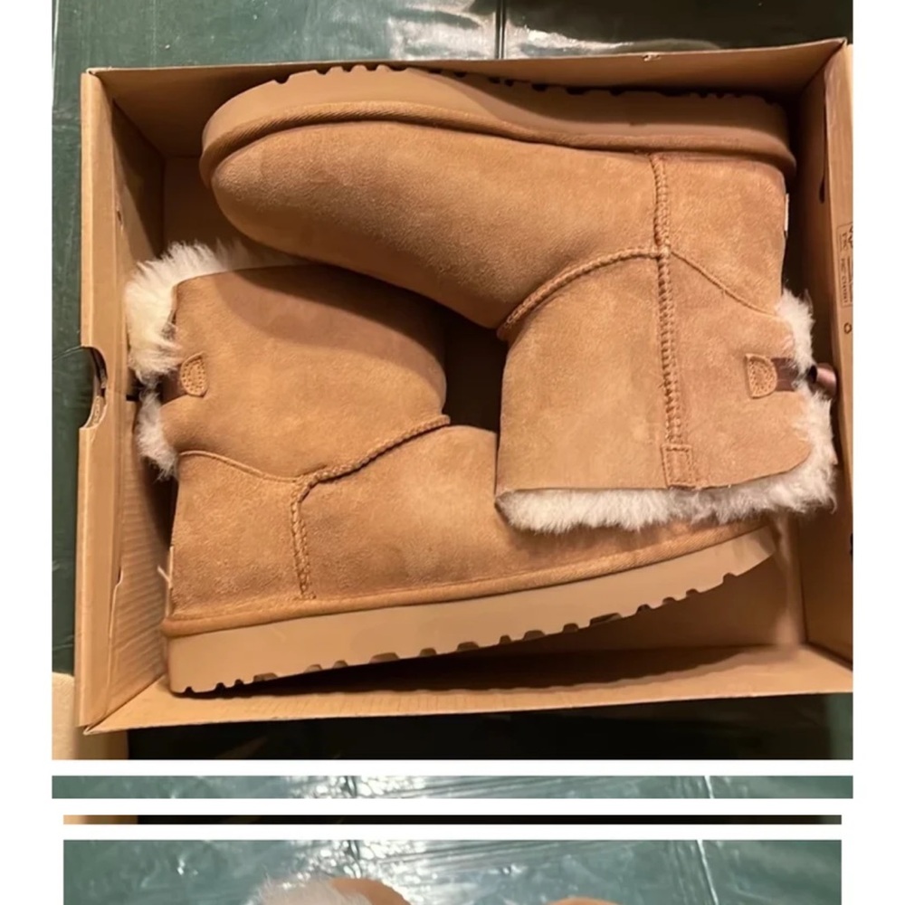 UGG boots mini bow